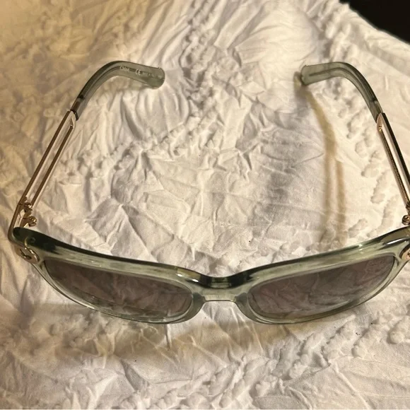 Chloe light green and clear Sunglasses Excellent Condition! - Picture 6 of 8